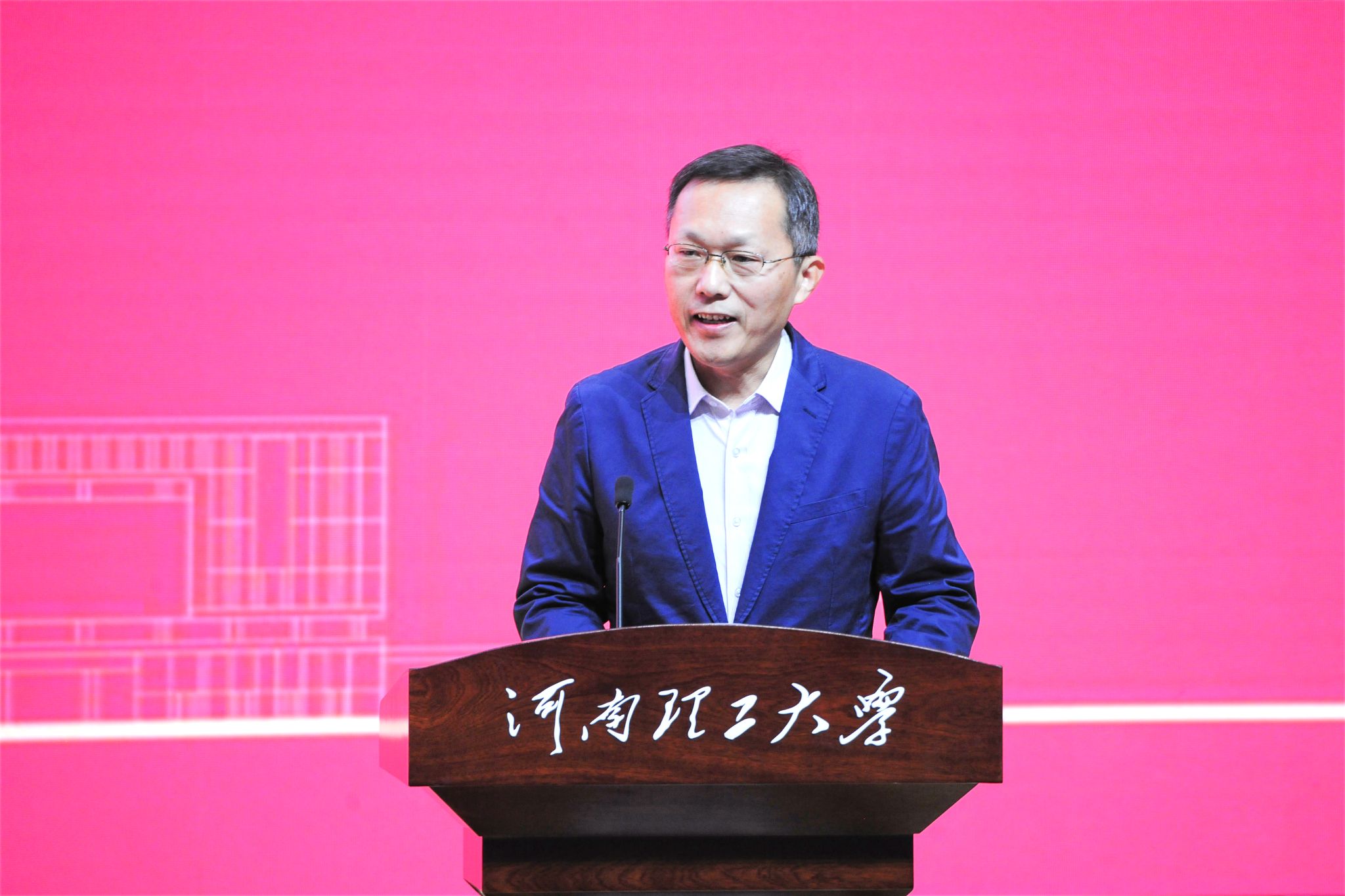 美女做爱影片