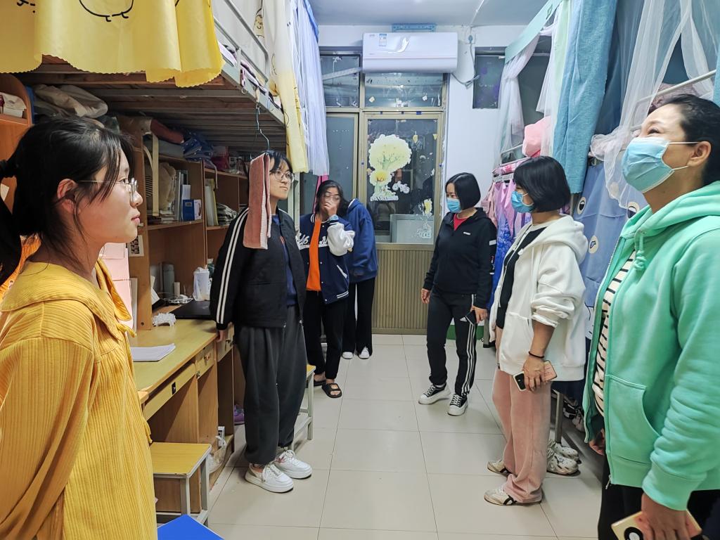 美女做爱影片