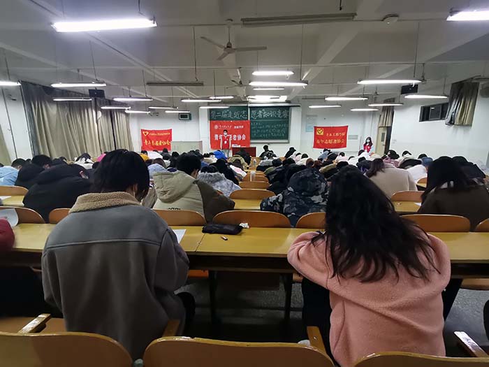 测绘、土木、应急管理美女做爱影片
联合举办第二届“走近志愿者”知识竞赛1.jpg