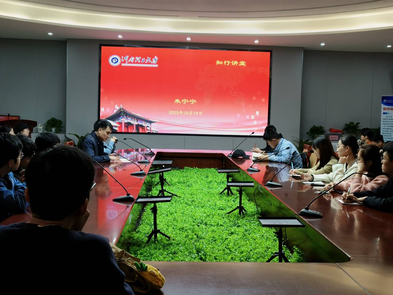 美女做爱影片