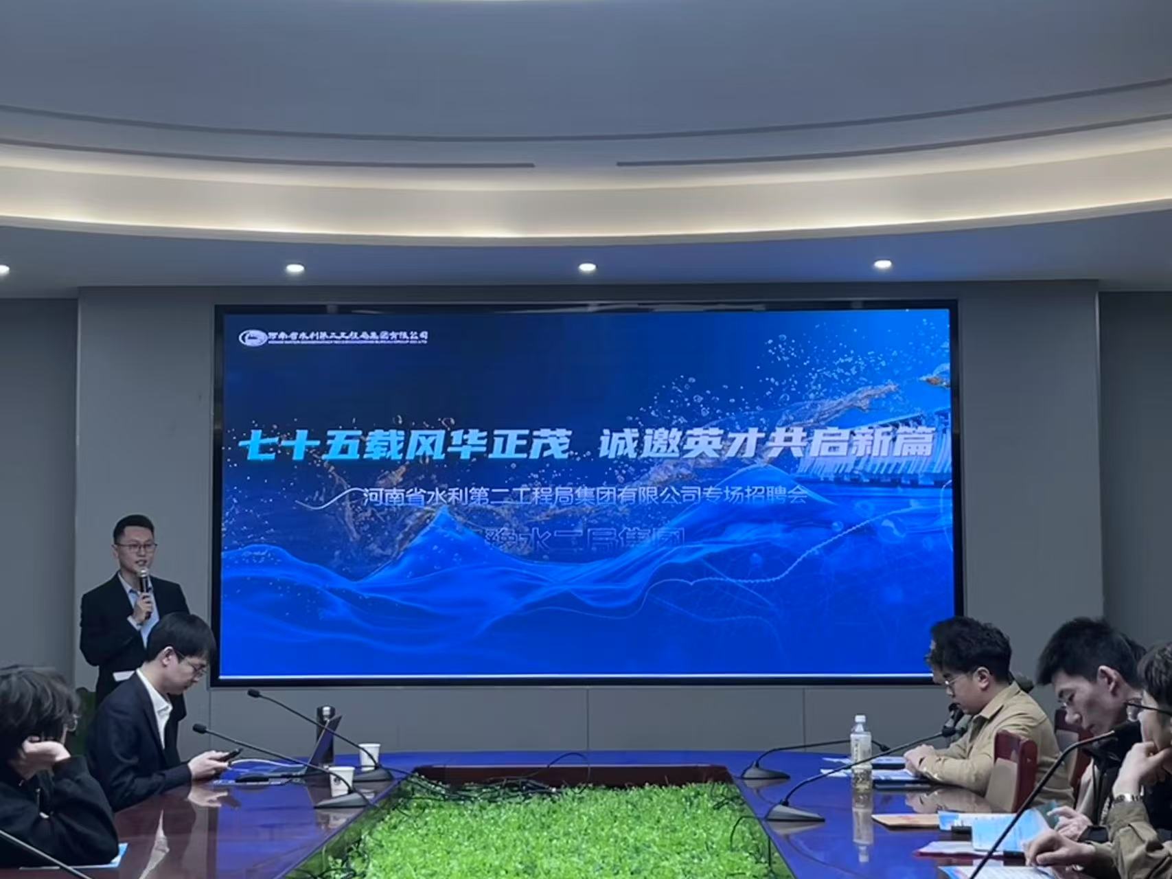 美女做爱影片