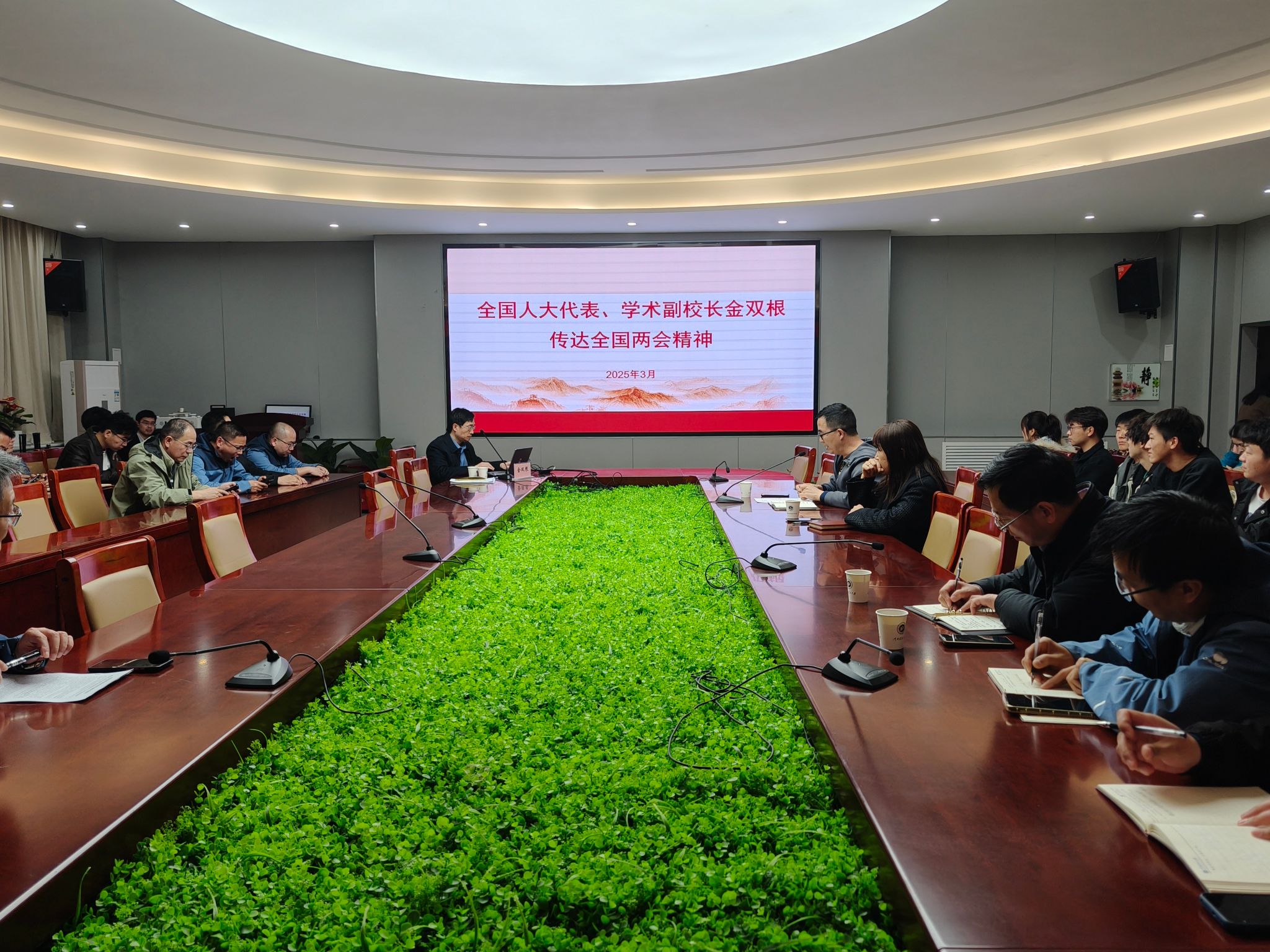 美女做爱影片