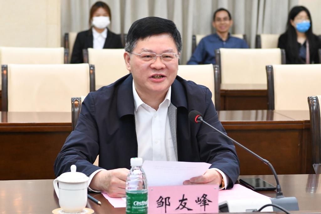 美女做爱影片
