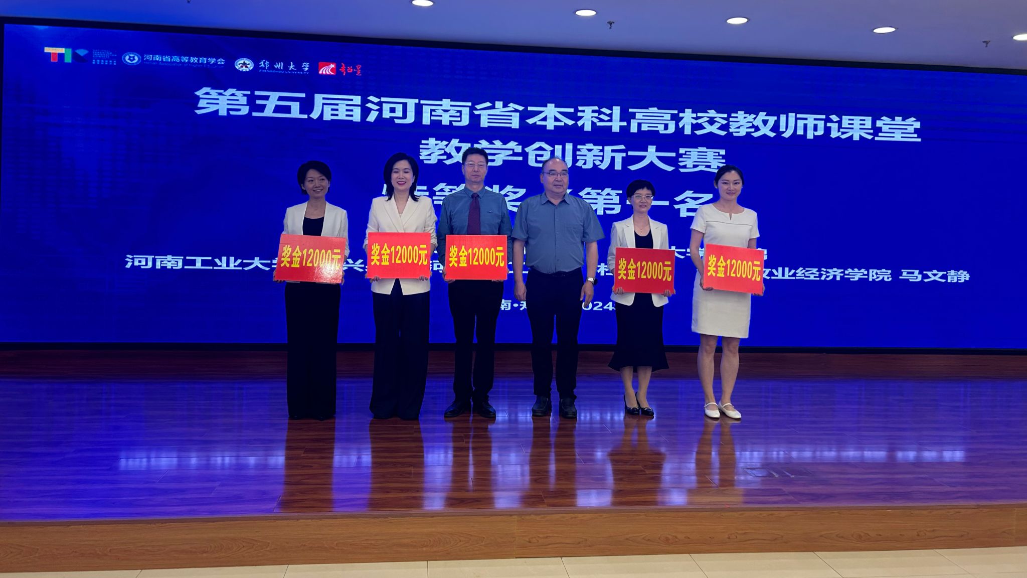 美女做爱影片
