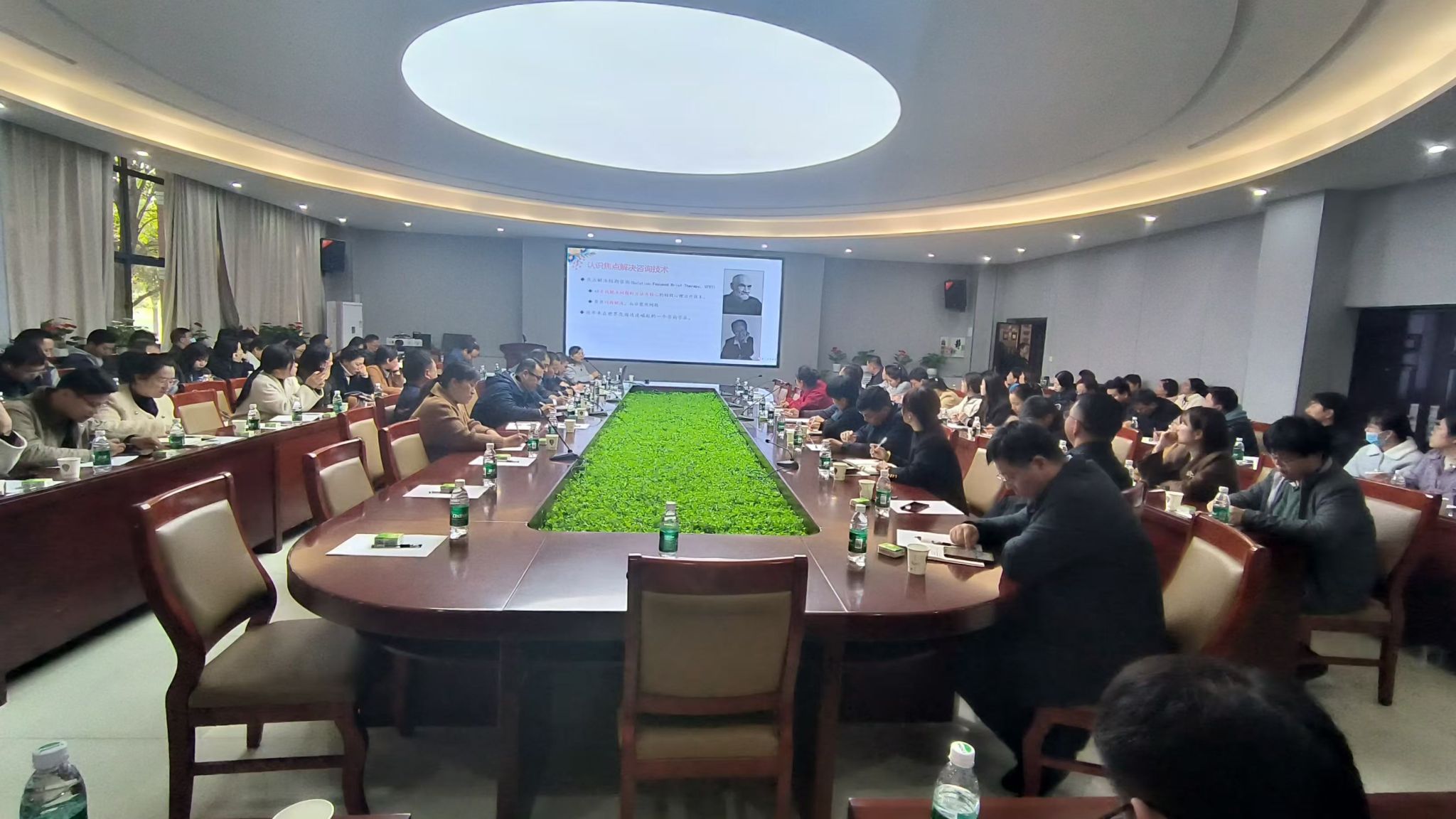 美女做爱影片