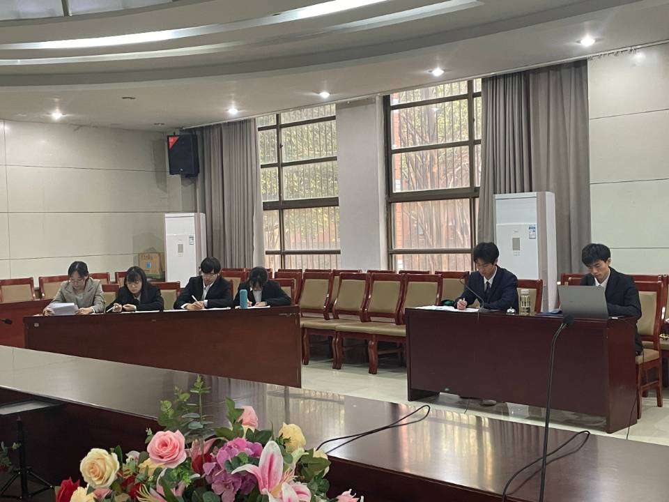 美女做爱影片