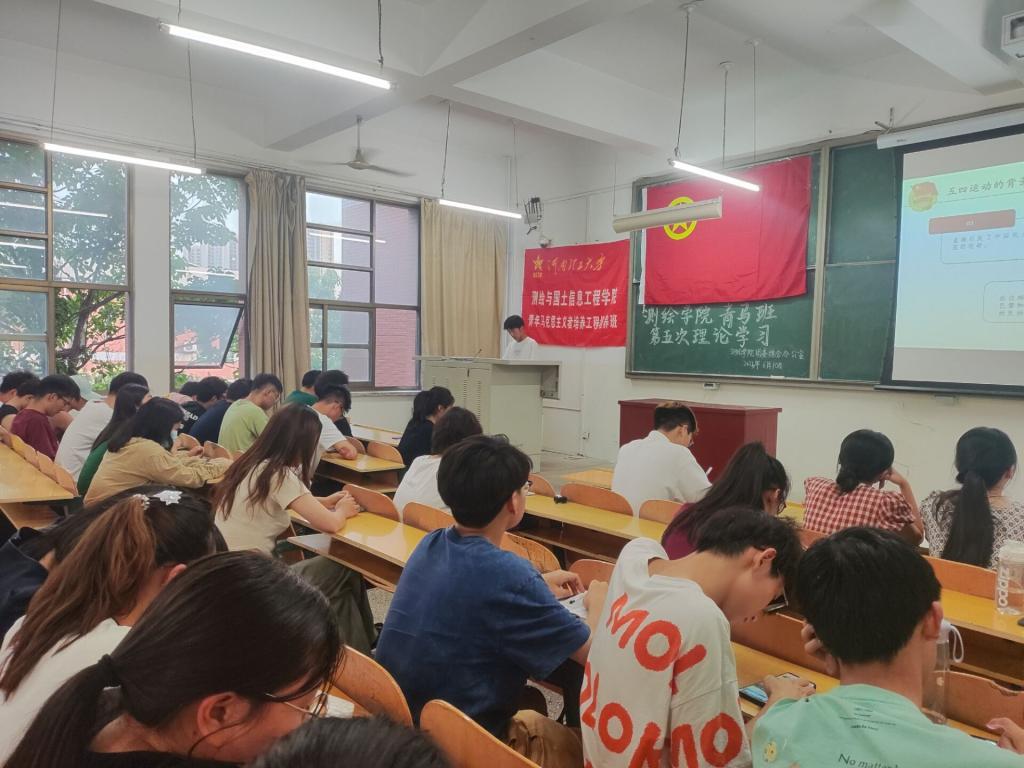 美女做爱影片